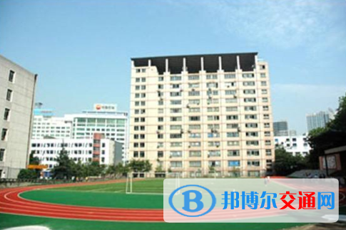 重庆航天职业技术学院招生办联系电话