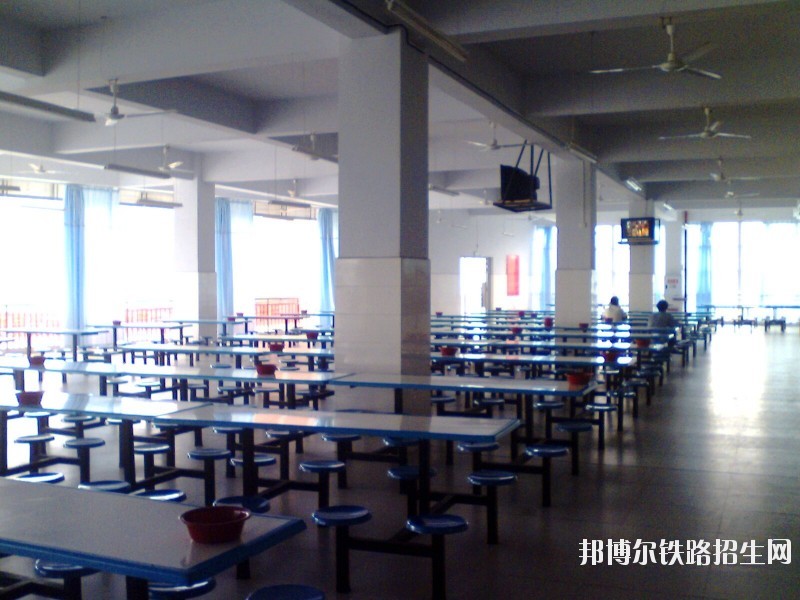 重庆邮电大学铁路移通学院宿舍条件