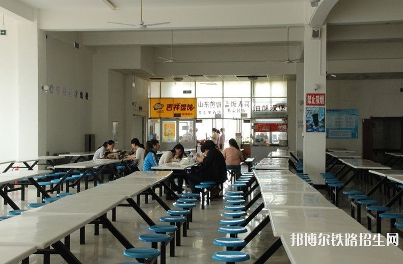郑州信息工程铁路职业学院宿舍条件