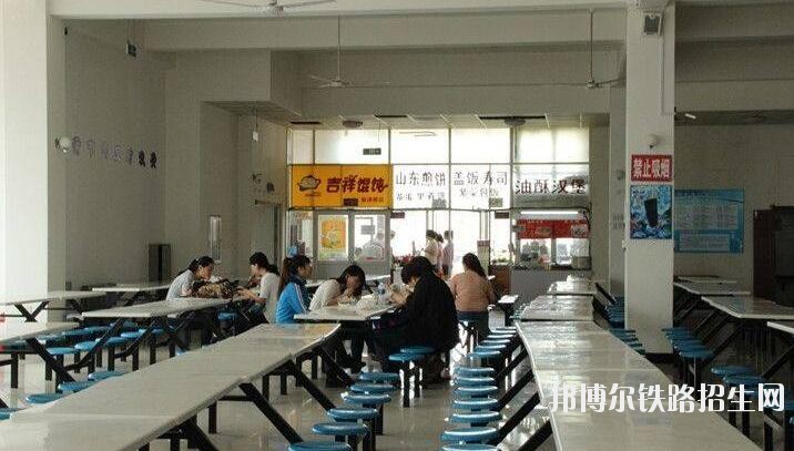 云南交通铁路职业技术学院宿舍条件