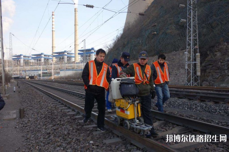 四川大专学校有铁道工程技术